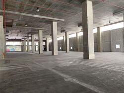 Benoi Sector (D22), Warehouse #587638131